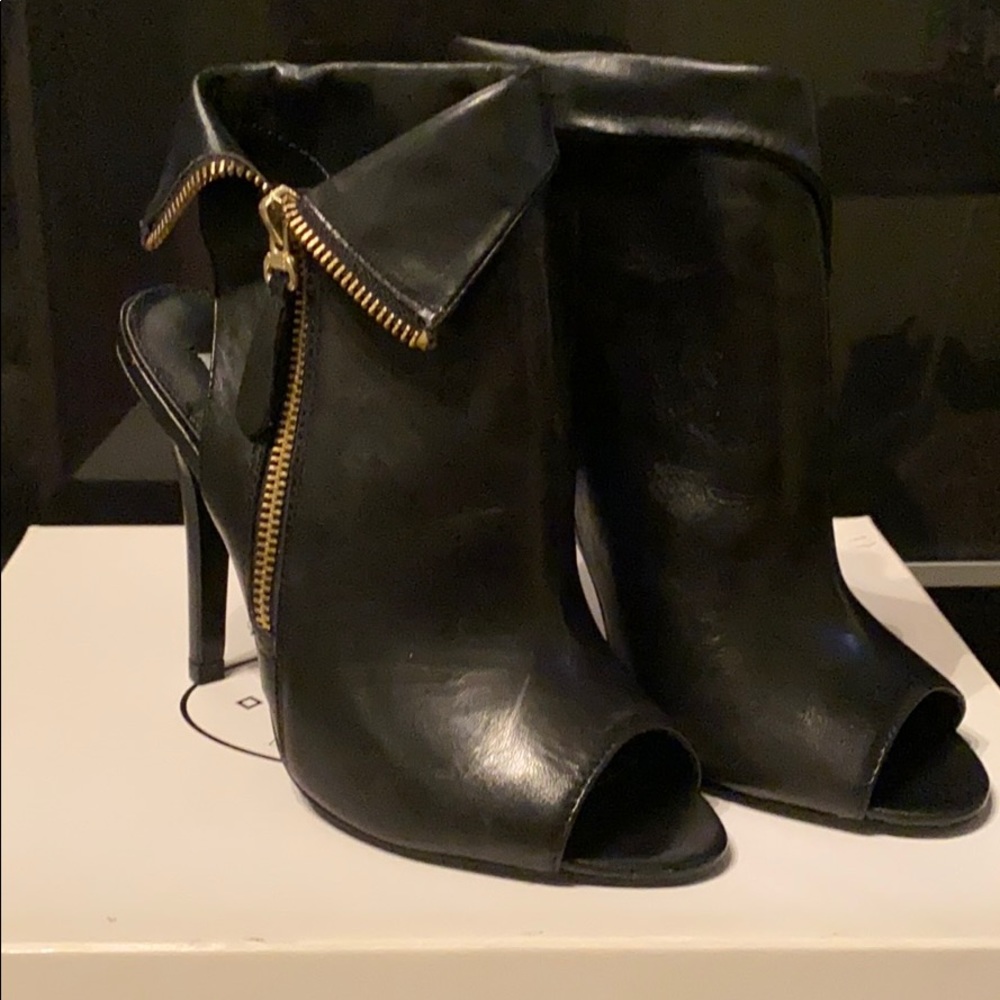Steve Madden heels